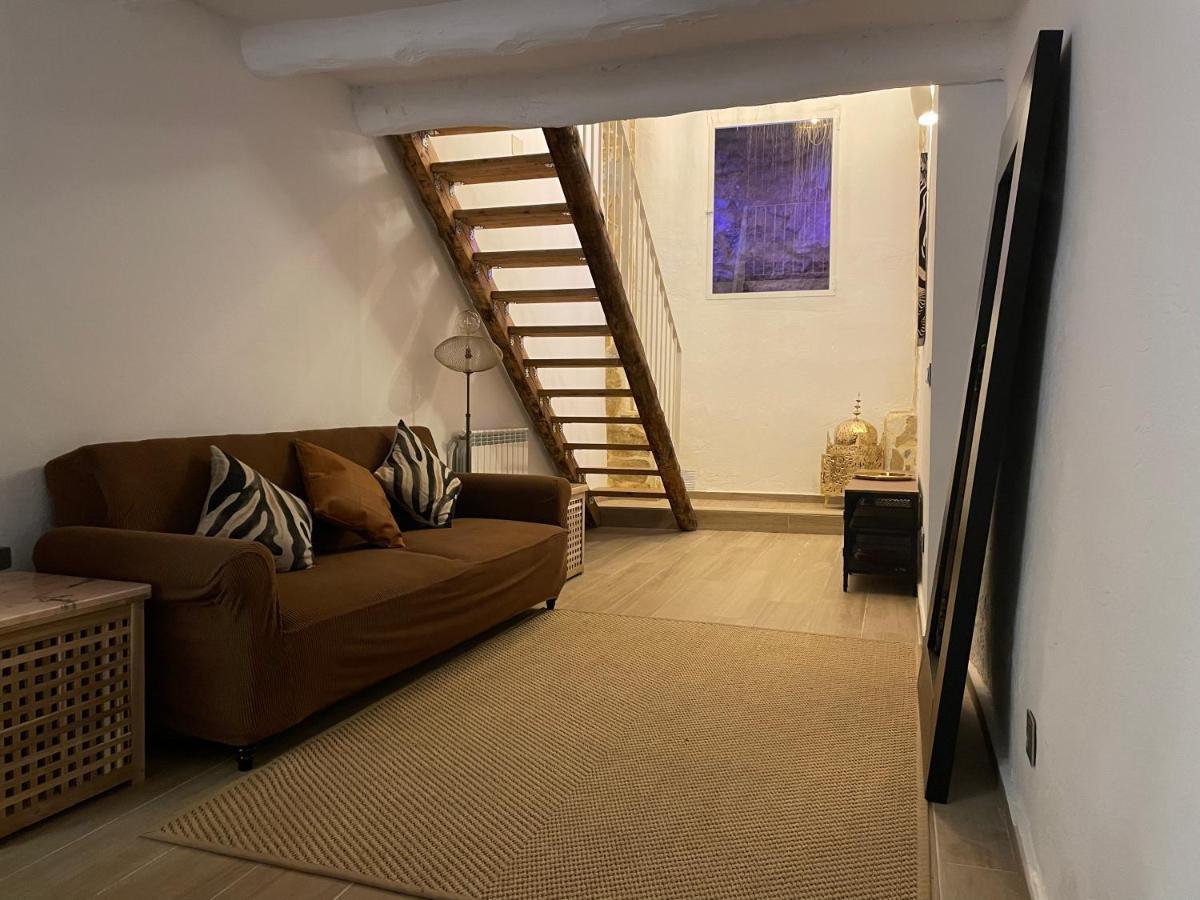 Mata Hari Apartment Inoges ภายนอก รูปภาพ